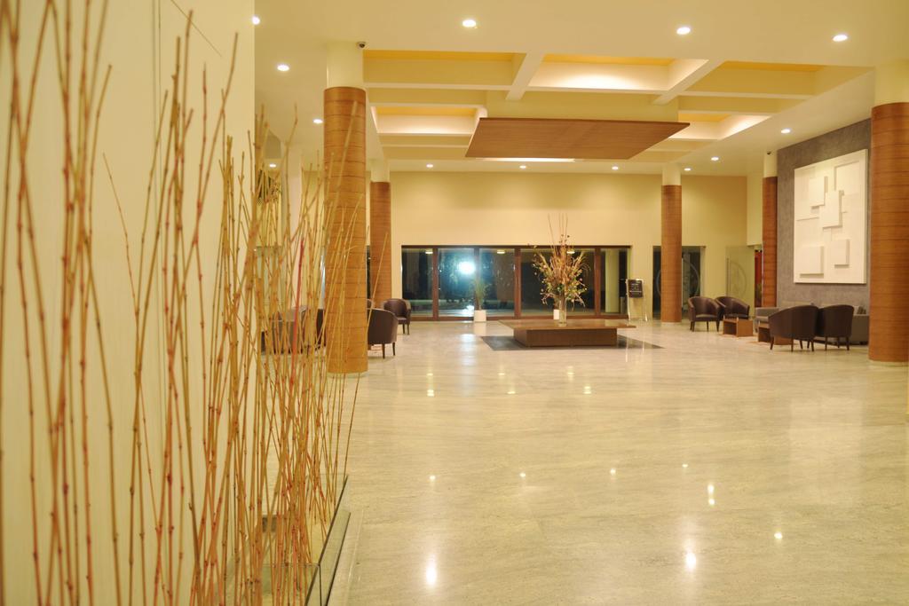 Отель The Grand Bhagwati Seasons Раджкот Экстерьер фото